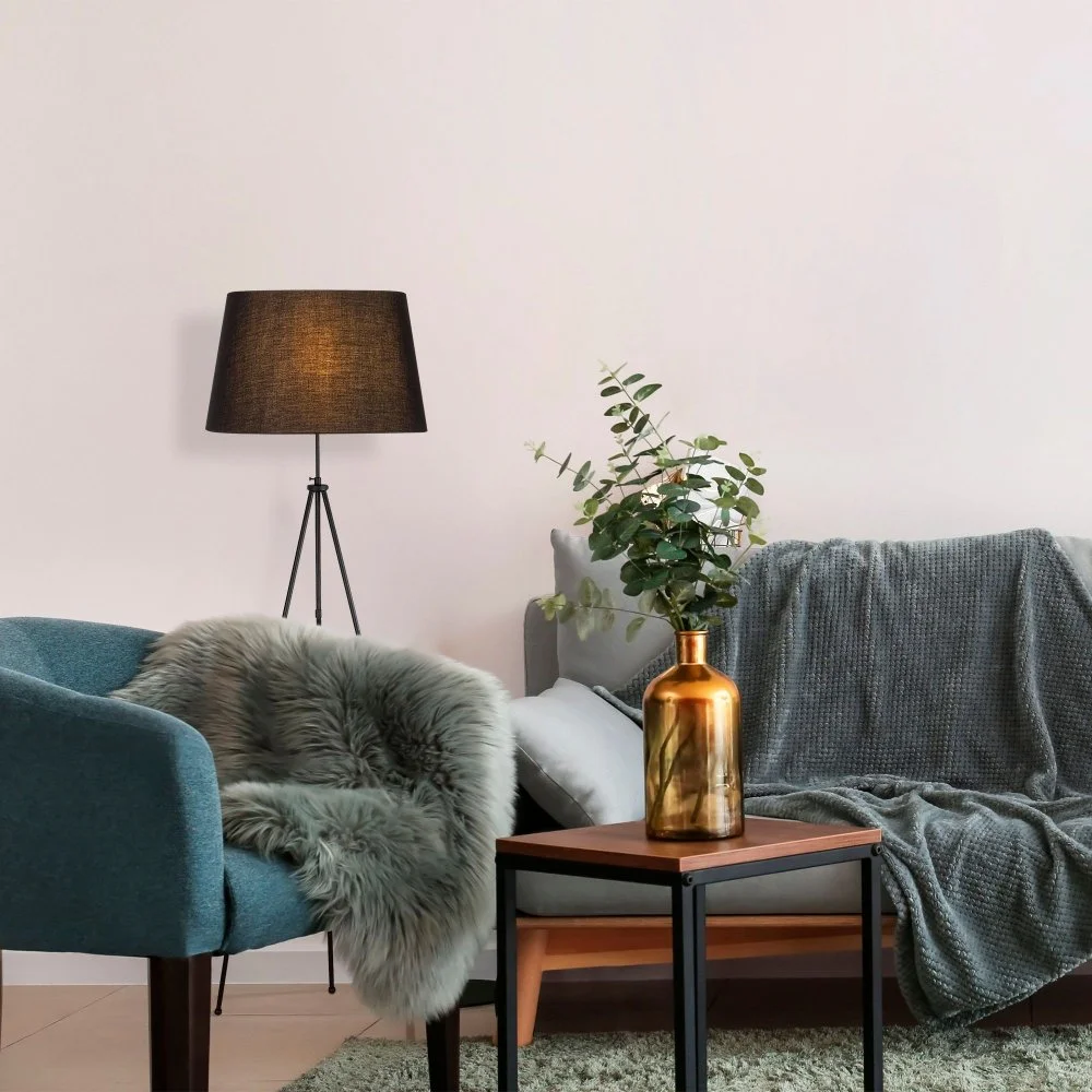 Skånska Möbelhuset Tripod Golvlampa - Svart