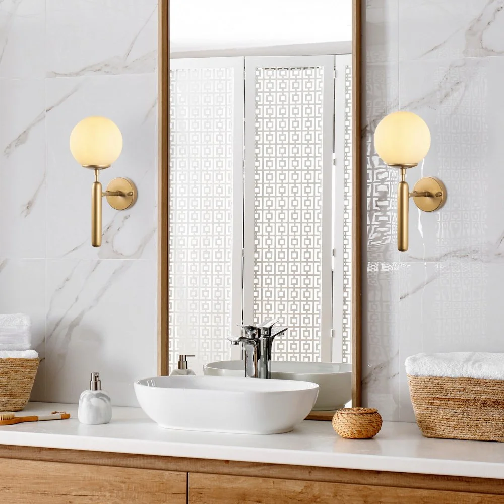 Skånska Möbelhuset King Vägglampa 11458 - Guld/vit - Bild 2