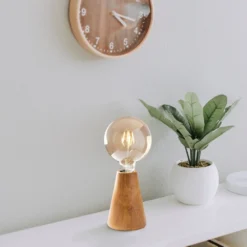 Skånska Möbelhuset Kavuk Bordslampa 129 - Trä