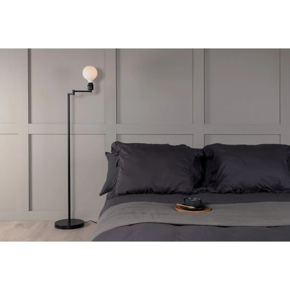 Skånska Möbelhuset Lola Golvlampa - Svart - Bild 7