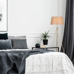 Skånska Möbelhuset Tripod Golvlampa - Vintage/ljusbrun