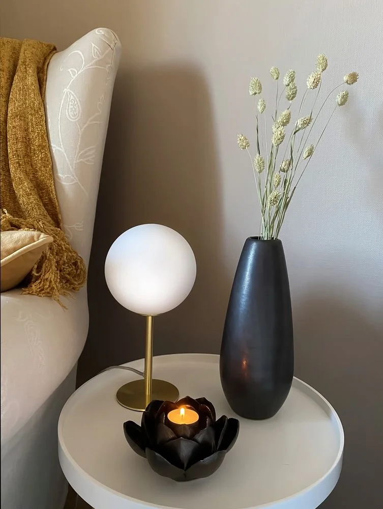 Aneta Lightning Bordslampa Molekyl - Matt Mässing/vit - Bild 2